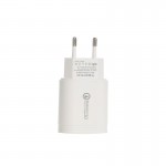 شارژر دیواری 20 وات + کابل تایپ سی تکنیکس (TECNIX) مدل CHR-089-C