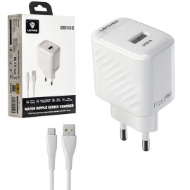 شارژر دیواری 18 وات + کابل تایپ سی (USB-A To Type-C) لنیس (LENYES) مدل LCH011-EU-TC
