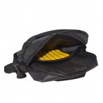 کیف دوشی پارچه ای برند caterpillar مدل 127